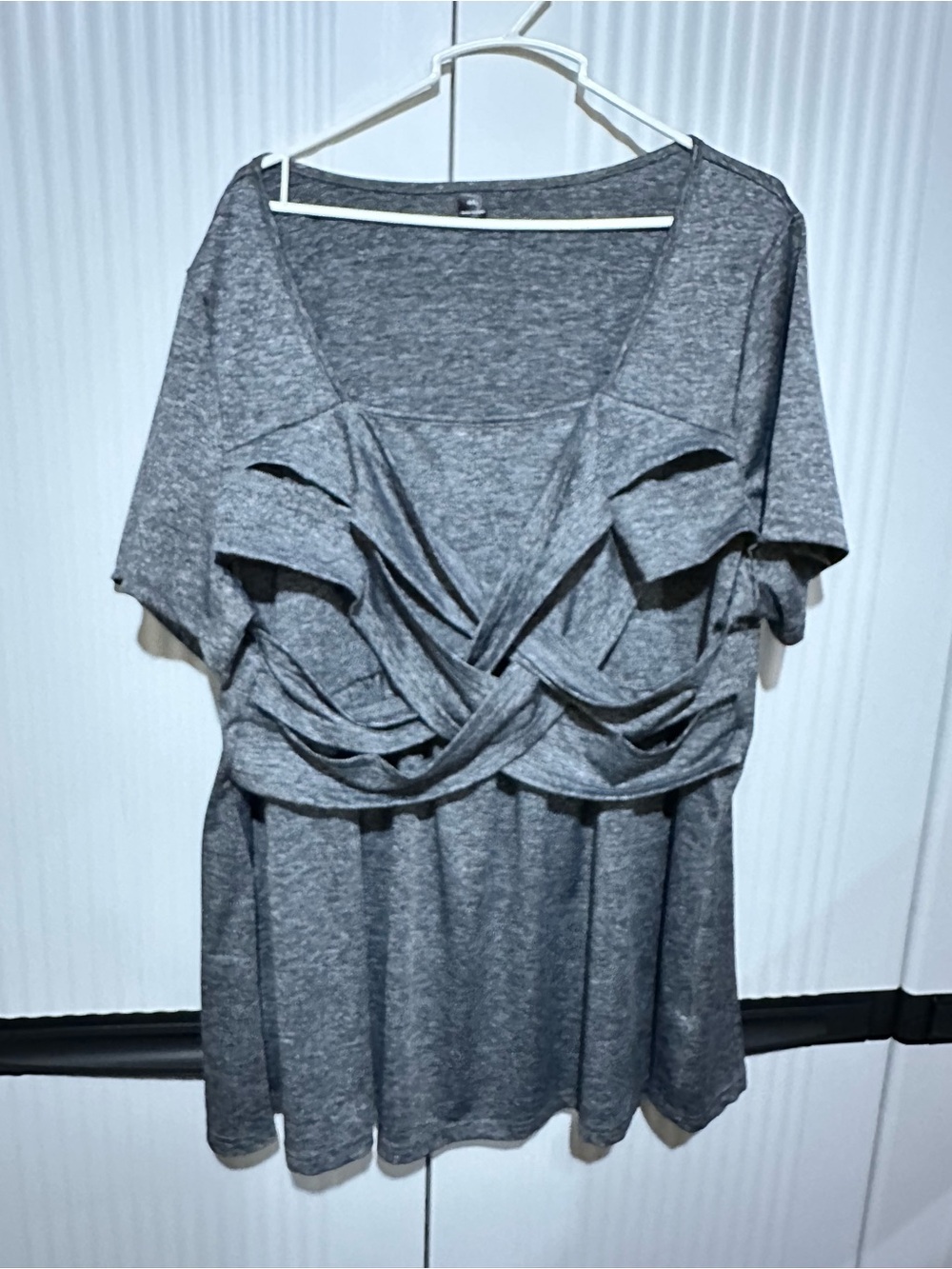 SHEIN Charcoal Grey Twist-Front Short Sleeve Top